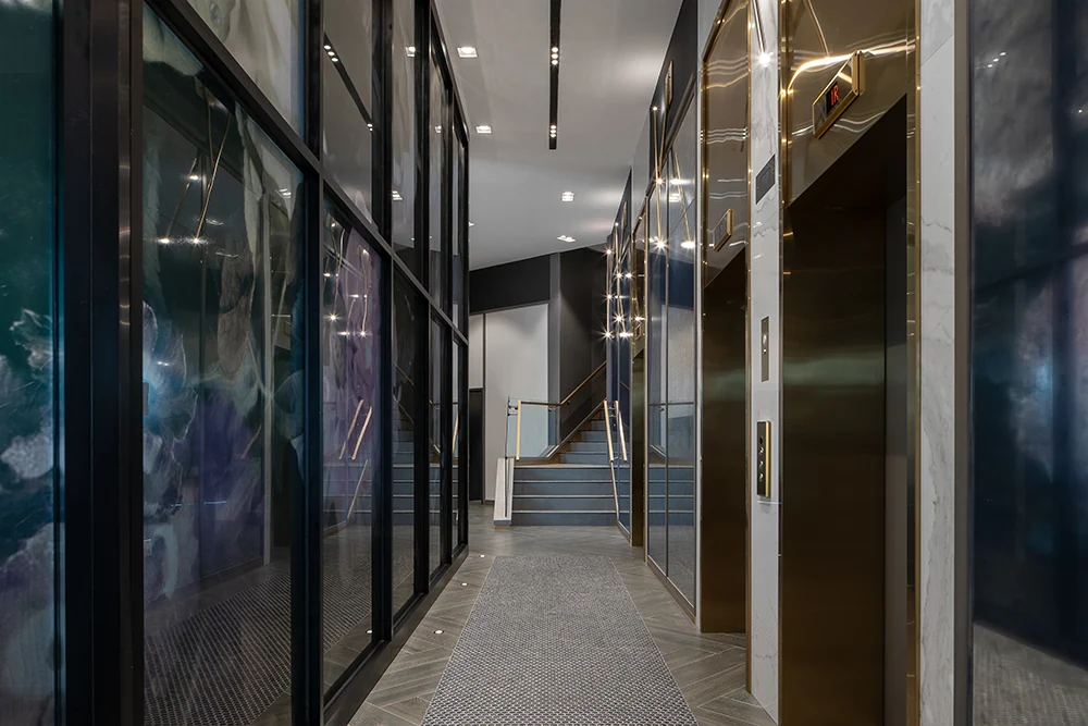 Elevator lobby at Distrikt Trailside West
