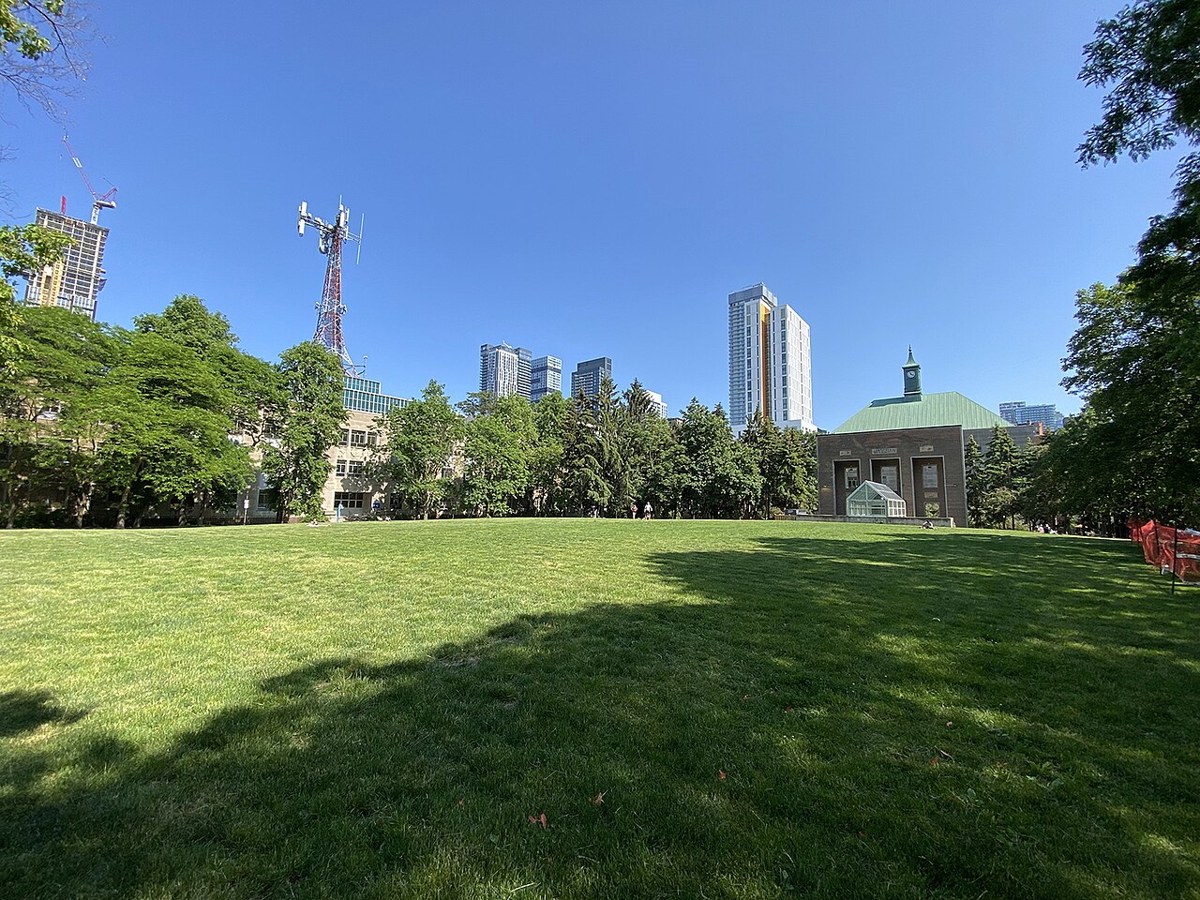 Kerr Hall lawn at Toronto Metropolitan University