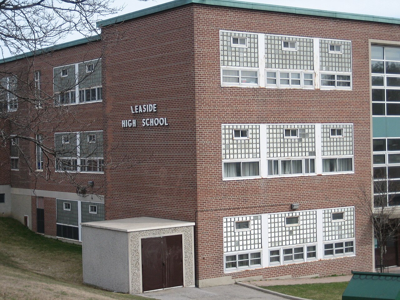 Leaside High School exterior